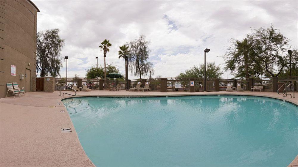 Holiday Inn Express Peoria North - Glendale By Ihg Ngoại thất bức ảnh