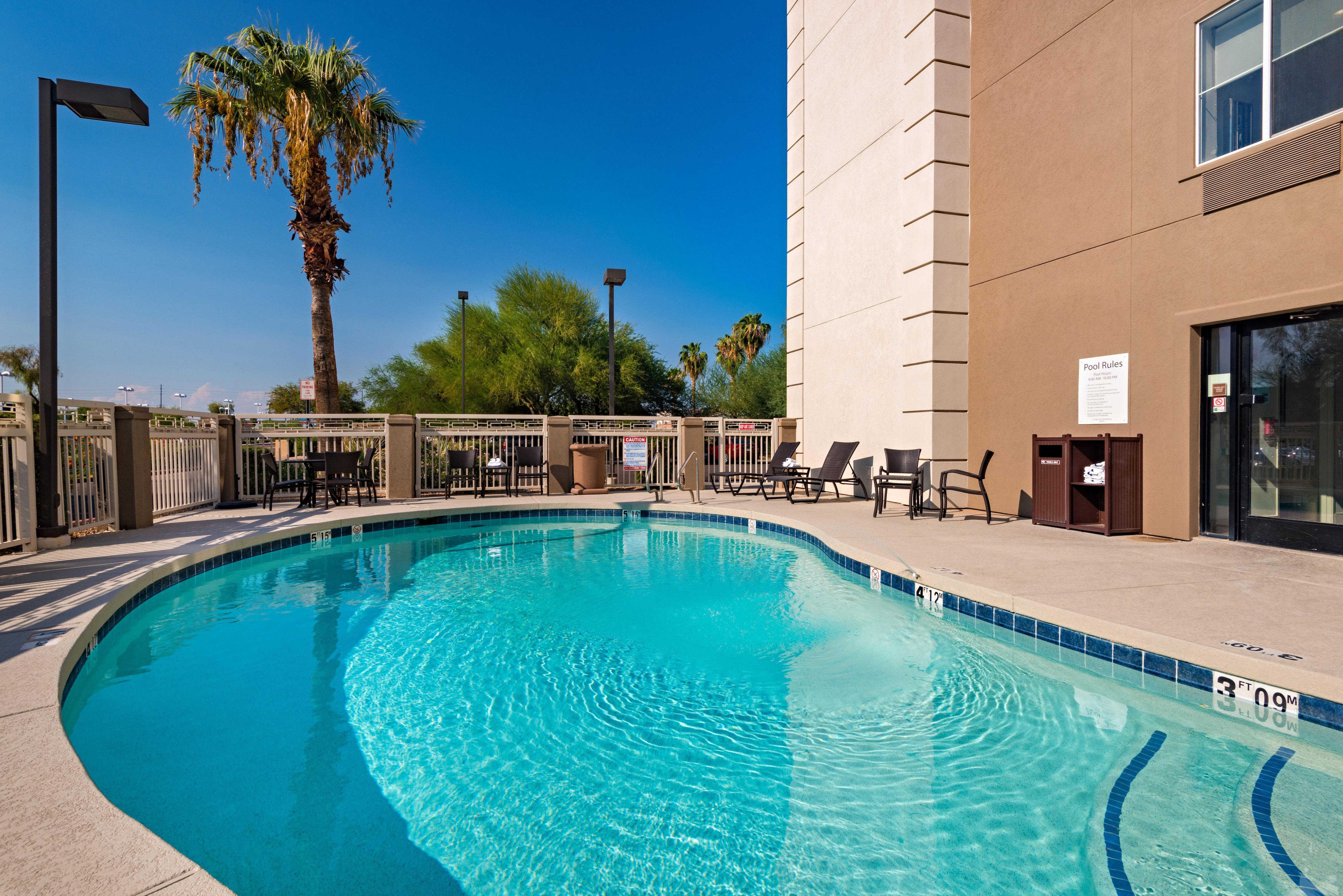 Holiday Inn Express Peoria North - Glendale By Ihg Ngoại thất bức ảnh