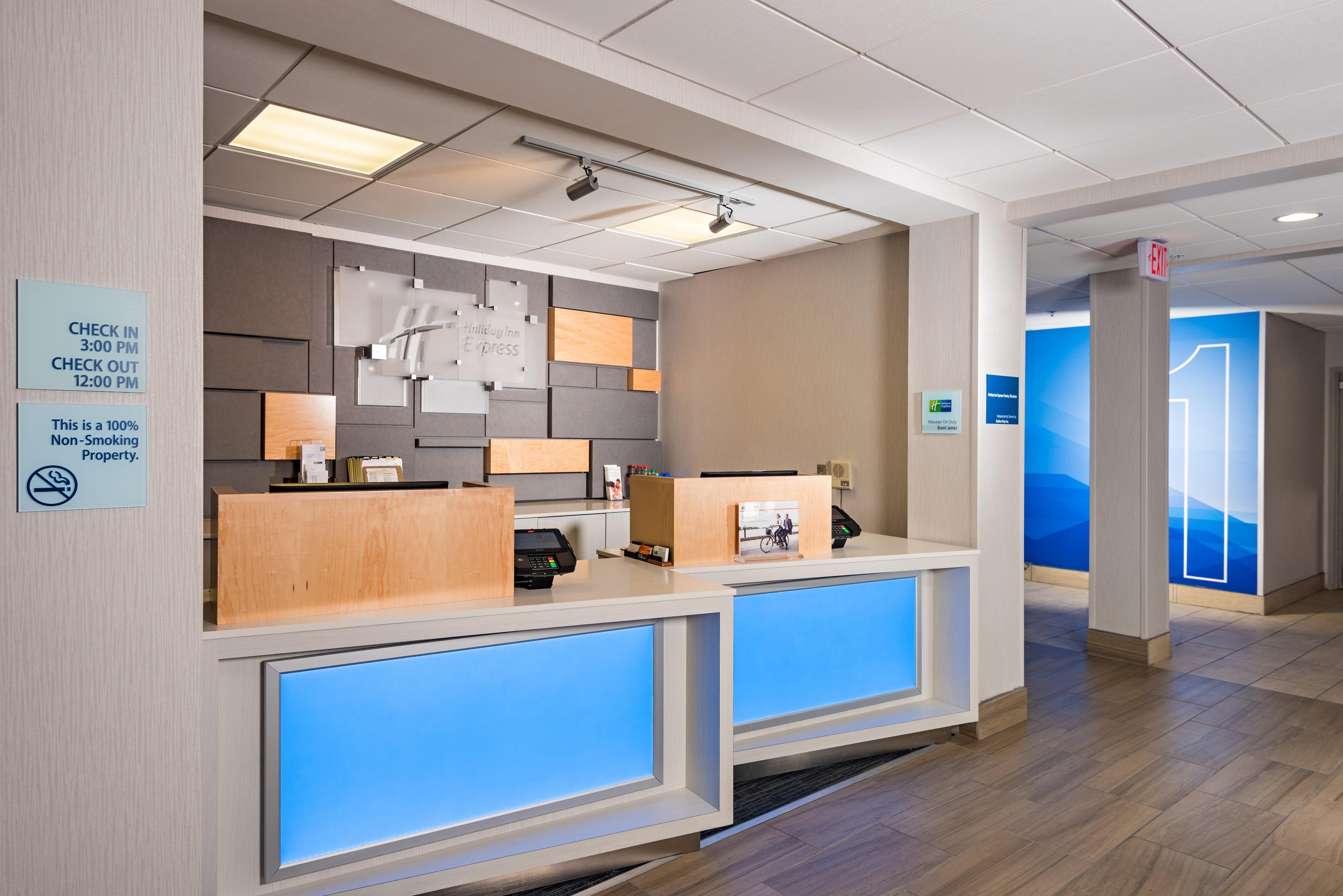 Holiday Inn Express Peoria North - Glendale By Ihg Ngoại thất bức ảnh
