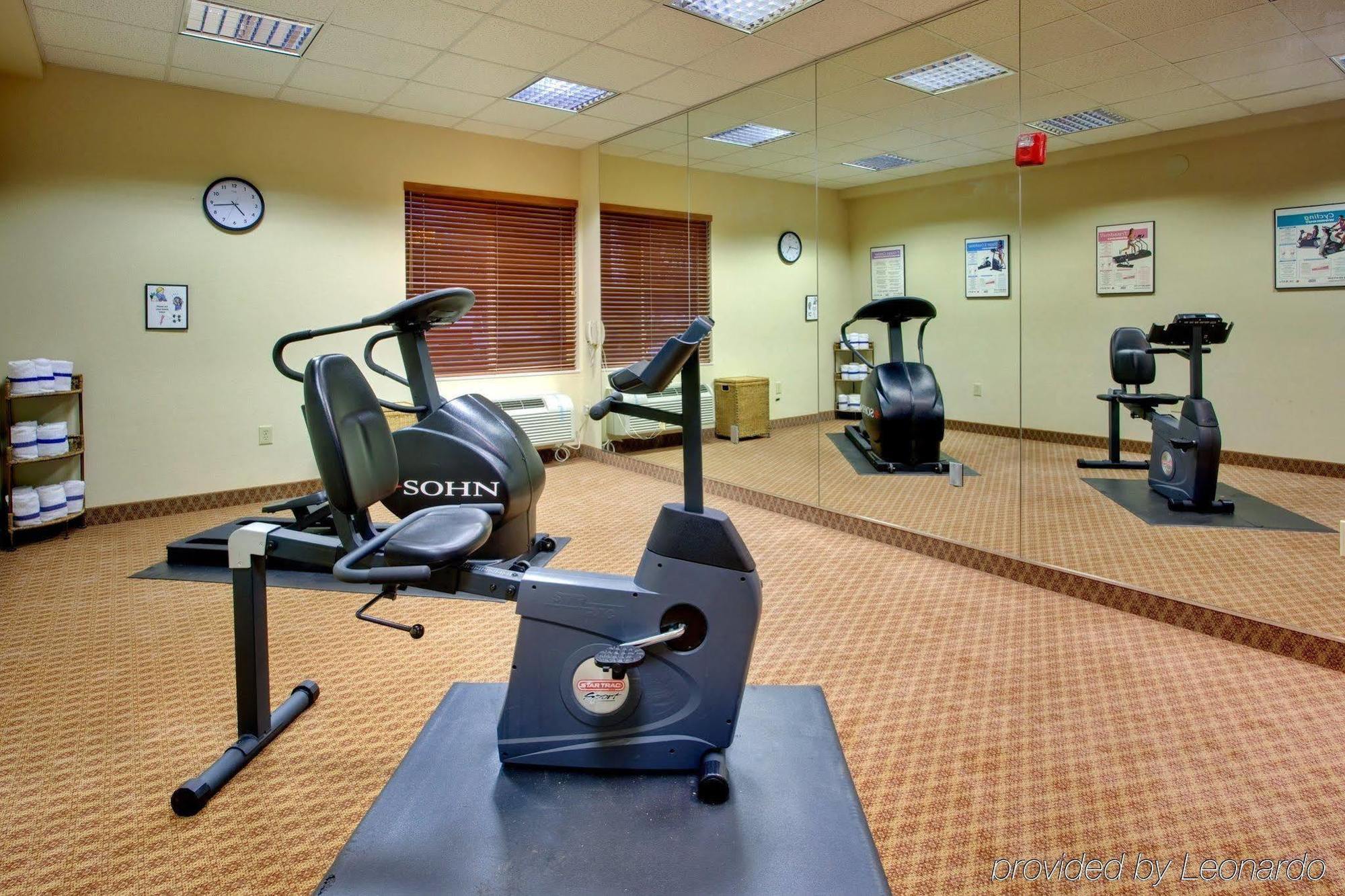 Holiday Inn Express Peoria North - Glendale By Ihg Ngoại thất bức ảnh
